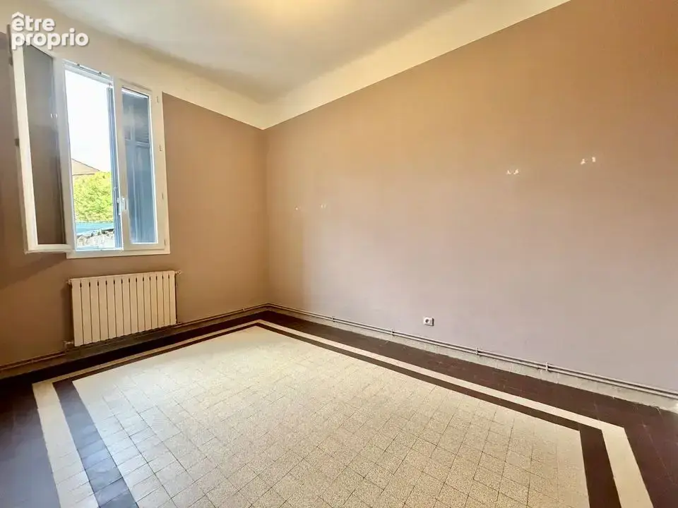 MAISON T3 65m2 / TERRAIN 400m2 / CHATEAU GOMBERT 13013