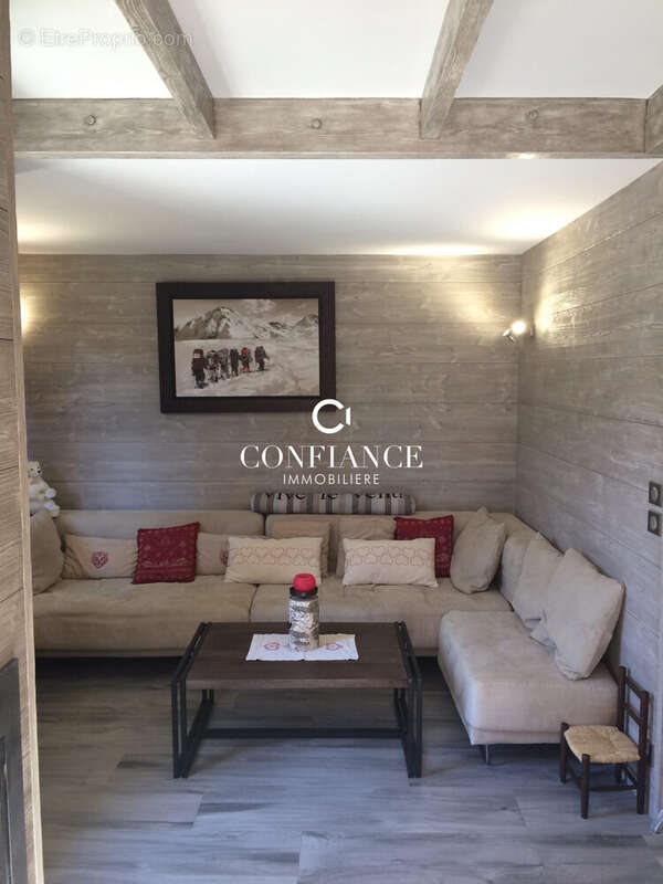 Appartement 80 m² à Saint-Etienne-De-Tinee  - photo 4
