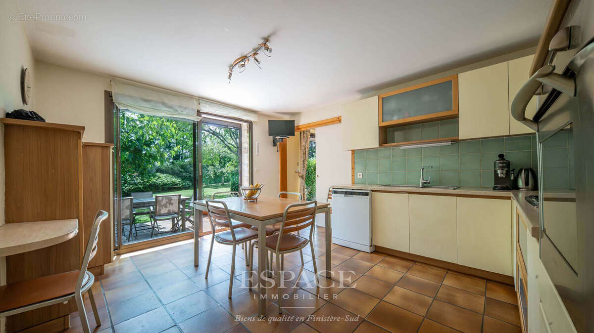 Maison d'architecte au coeur d'un parc paysager de 4 775 m² à vendre à Concarneau - photo 7