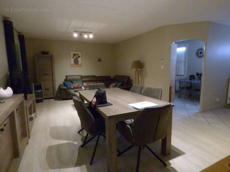 Maison à vendre 5 pièces BELLEVILLE EN BEAUJOLAIS (69) - Terrain de 1000 m2 - photo 23