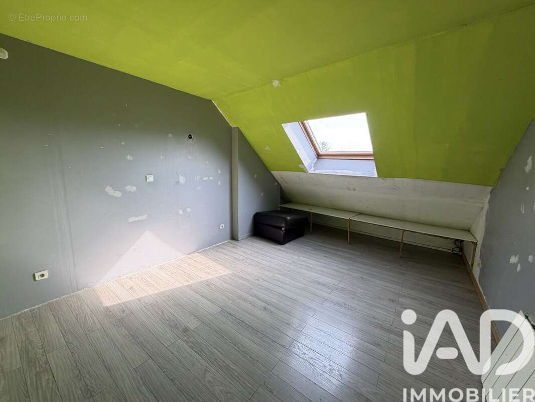 Photo 9 - Maison à LE BREUIL