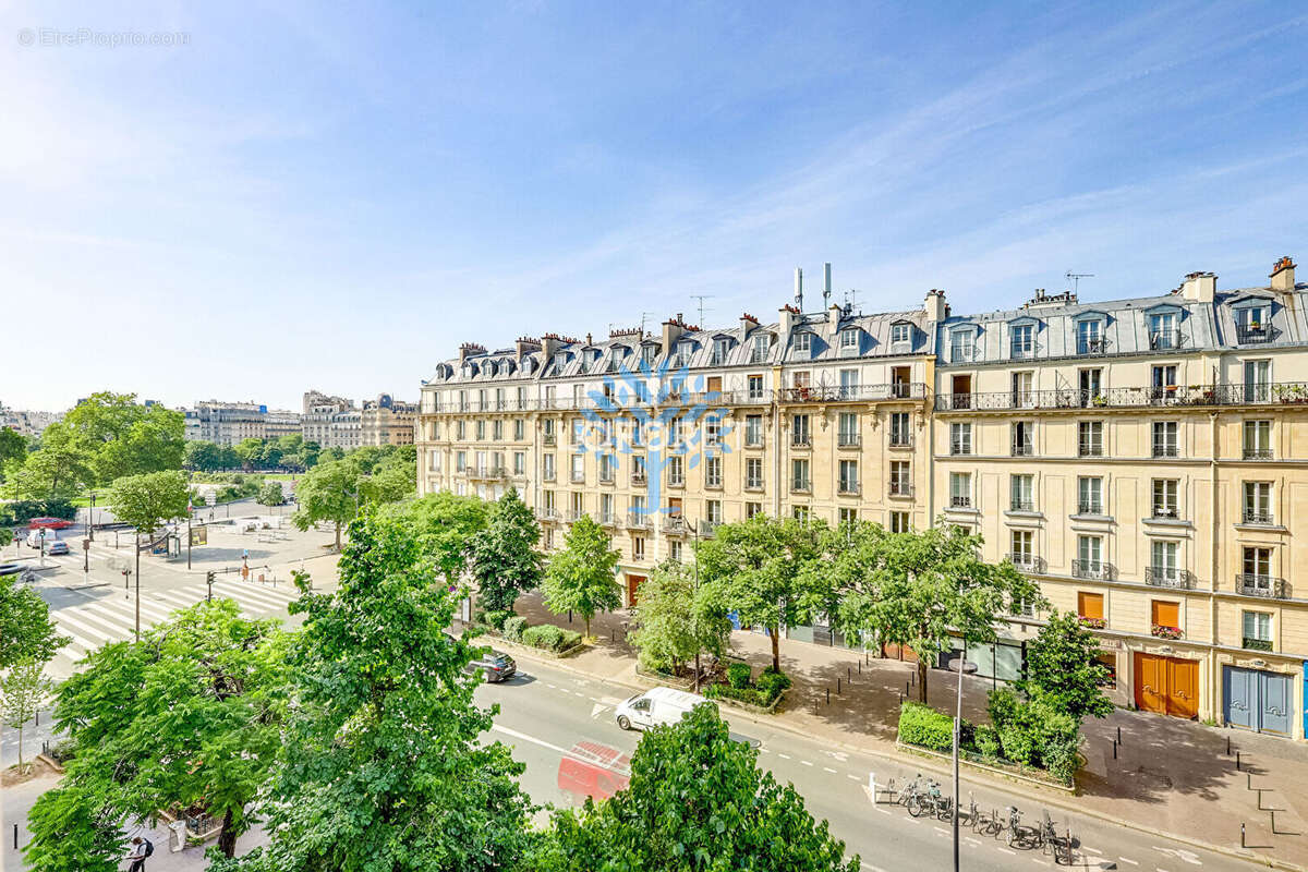 Appartement à PARIS-11E