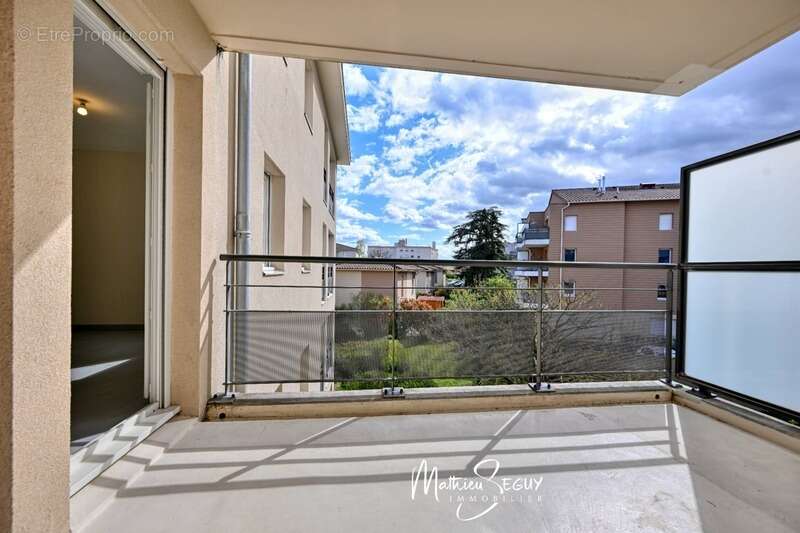 Appartement à CRAPONNE