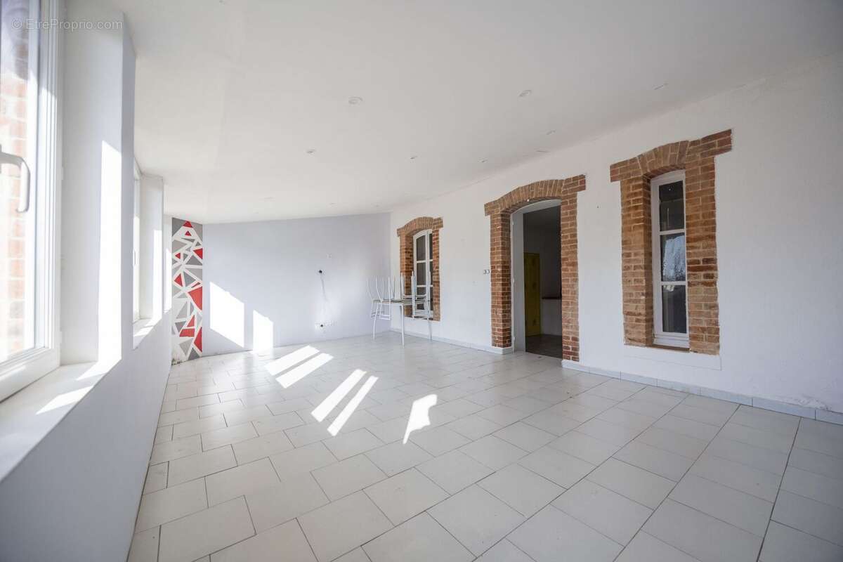 Maison à PLEAUX