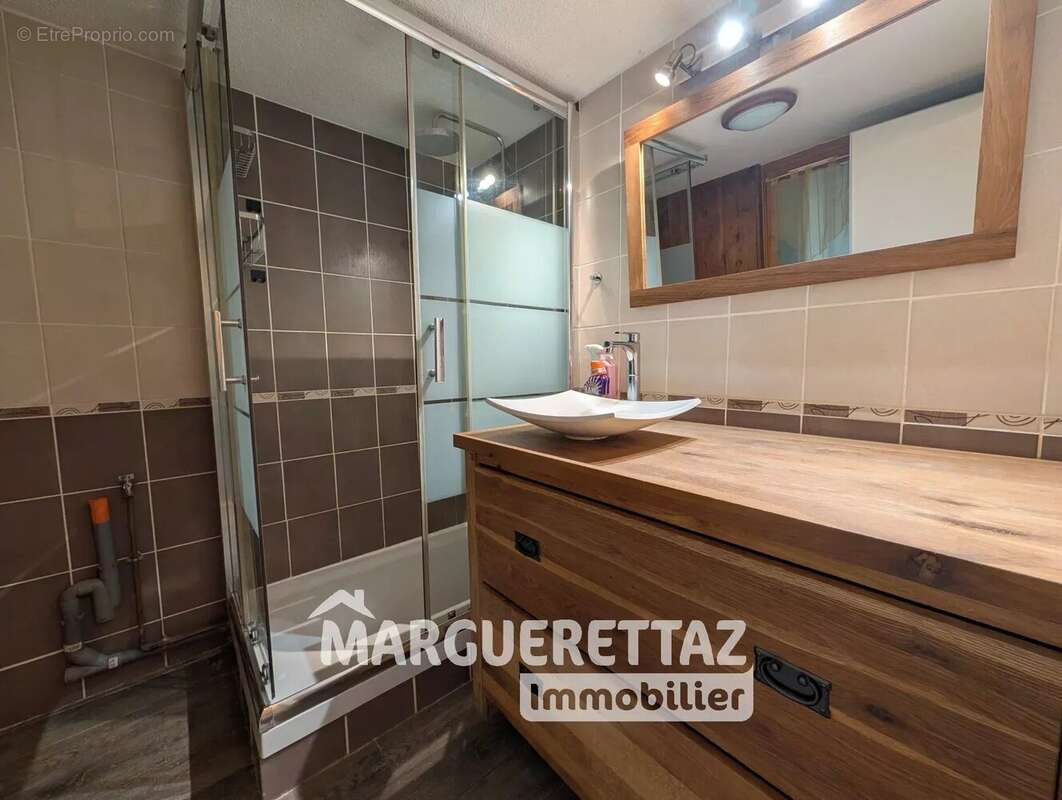 Appartement à ONNION