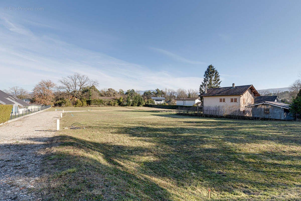 Terrain à EXCENEVEX