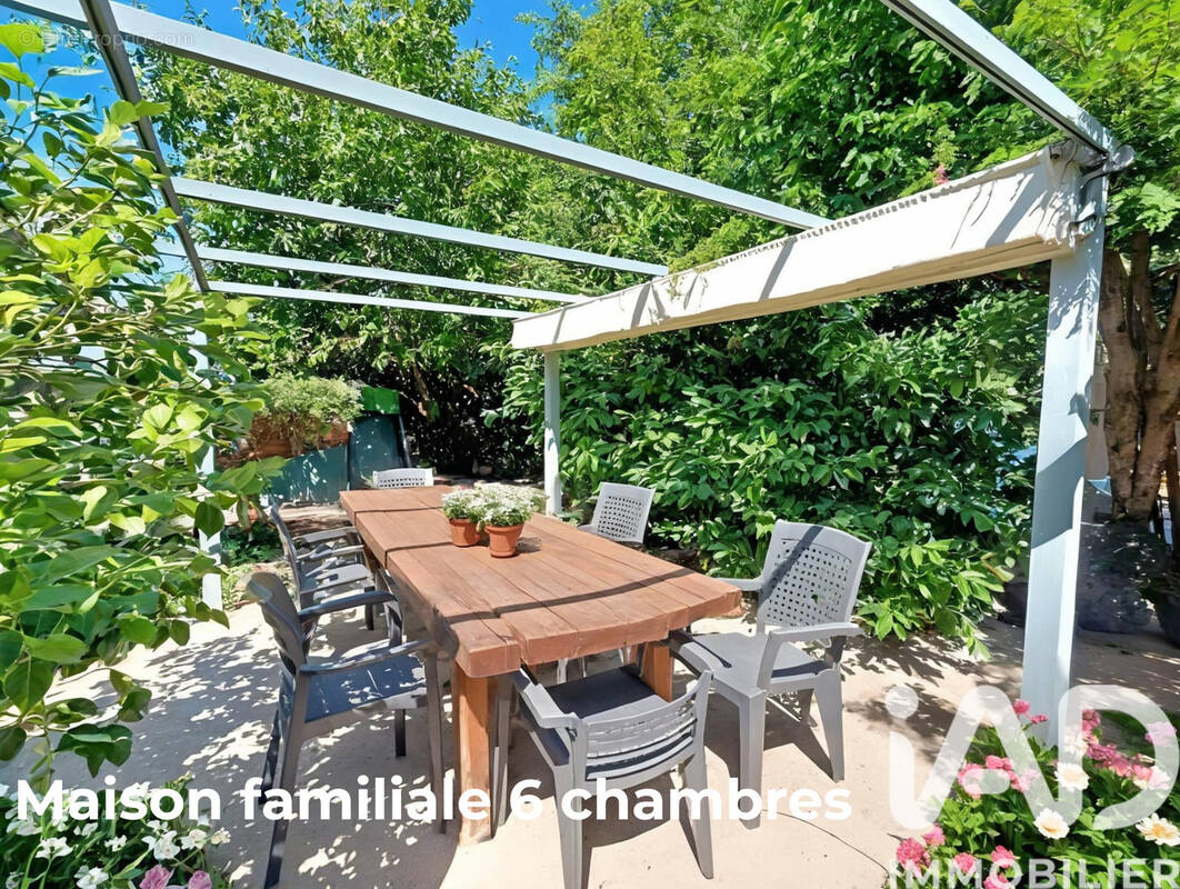 Photo 1 - Maison à LE PLESSIS-TREVISE