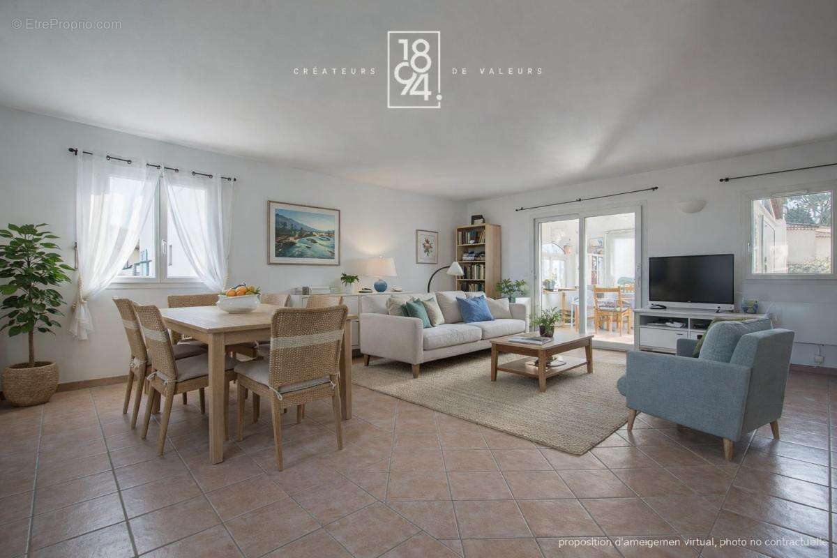 Appartement à MARSEILLE-11E
