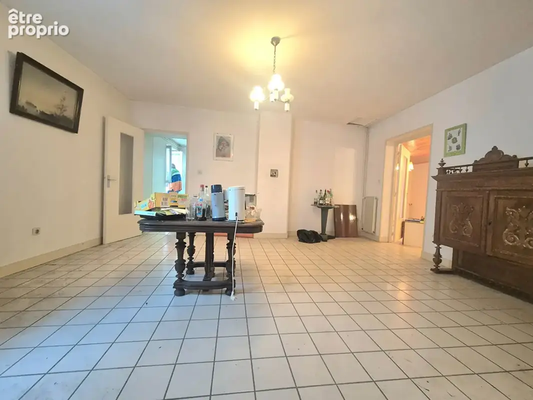 MIREFLEURS / Maison T5 de 115 M2, cour et nombreuses dépendances ! - photo 4