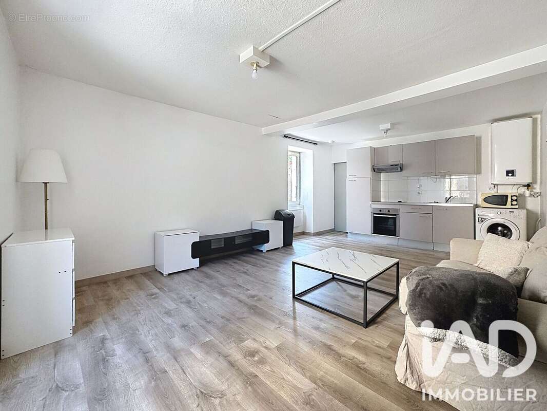 Appartement 47 m² à La Mouille  - photo 6