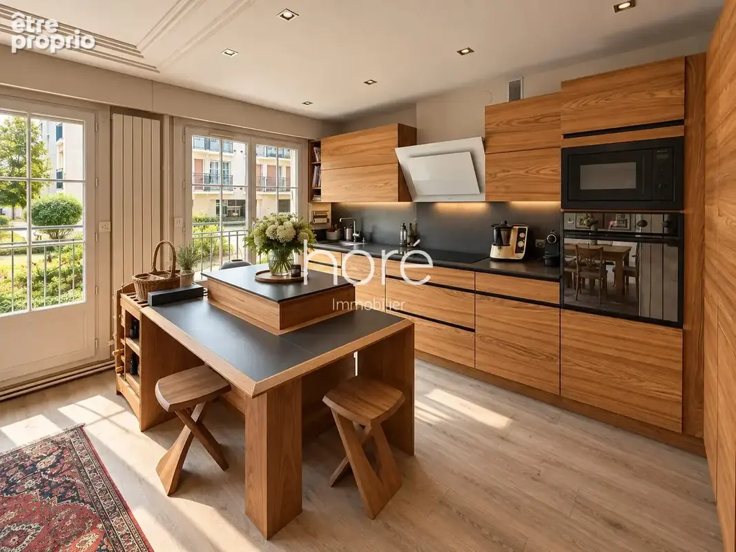 Photo Appartement à Versailles au prix de 850 000€