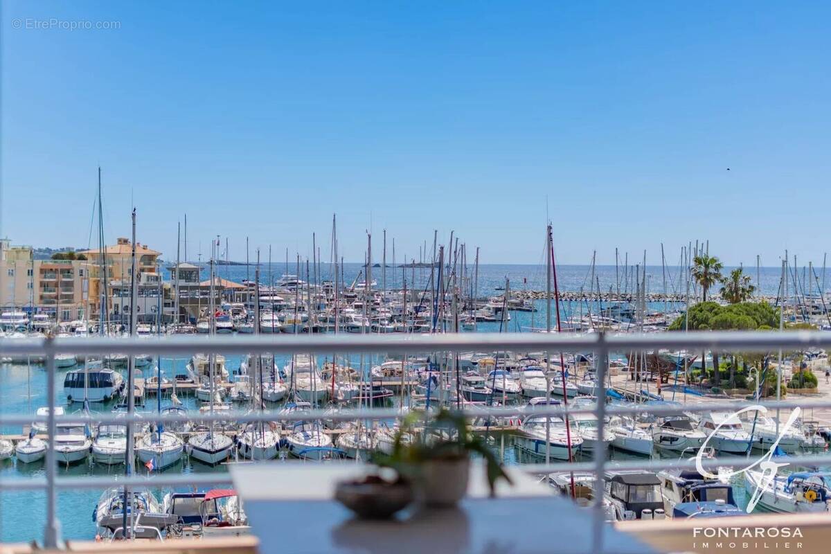 Appartement à FREJUS