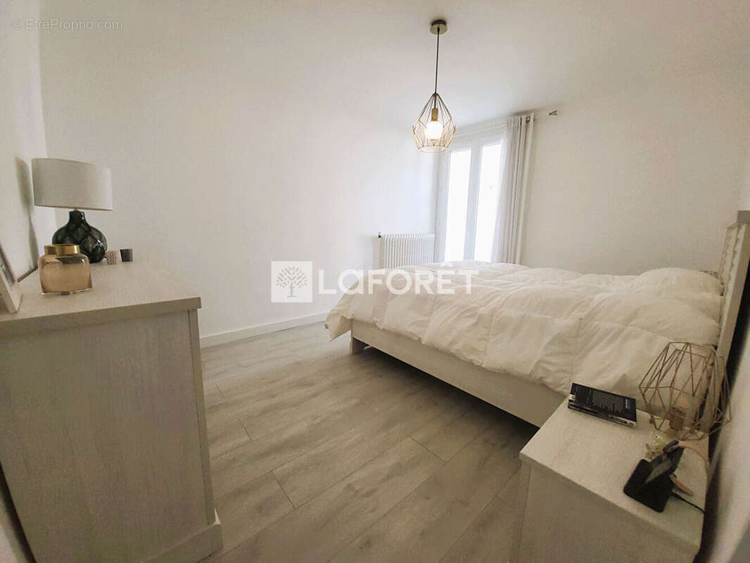 Appartement Perpignan 3 pièce(s) 63m2 / Cave  / Garage - photo 5