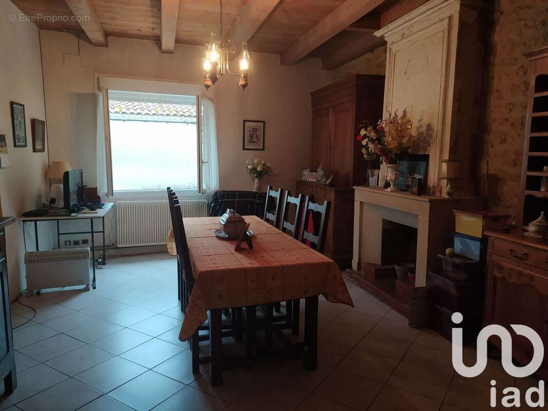 Photo 5 - Maison à L&#039;EGUILLE