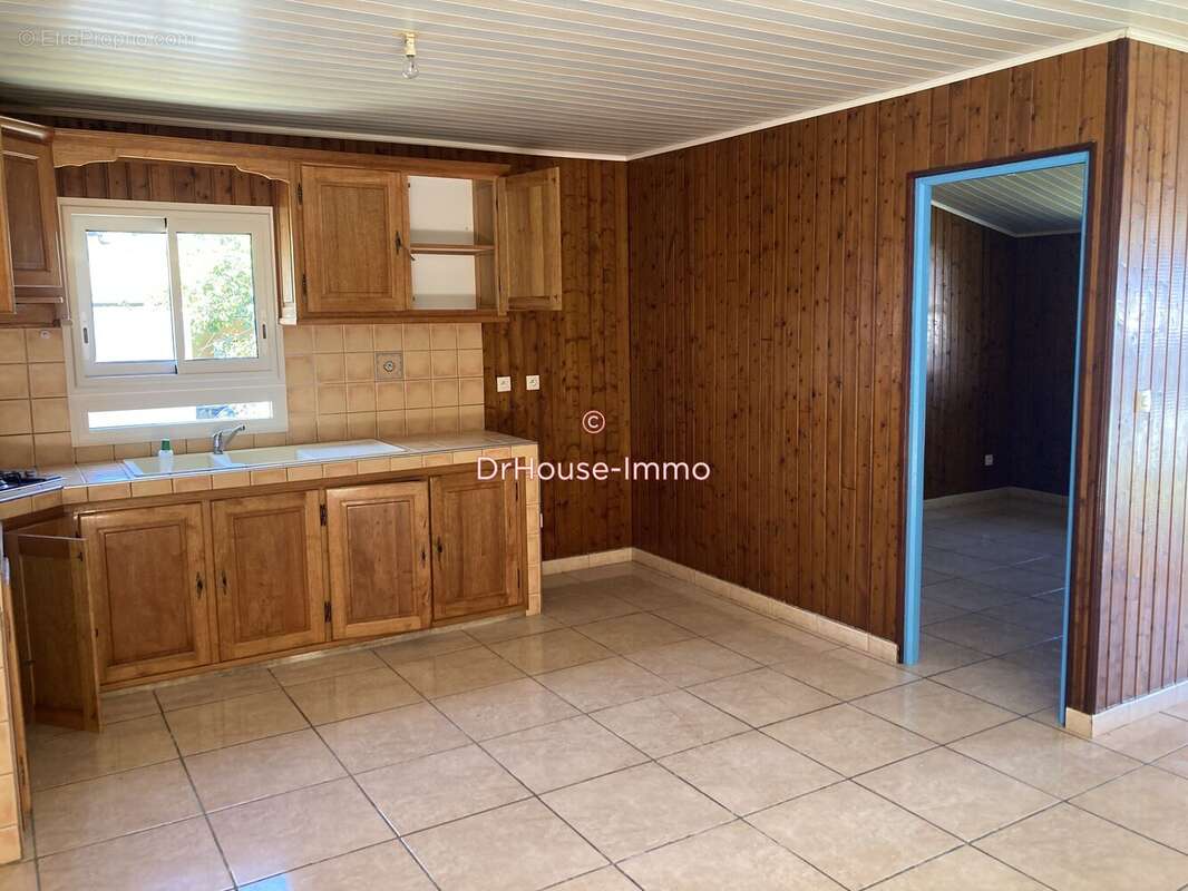 Maison à PETITE-ILE