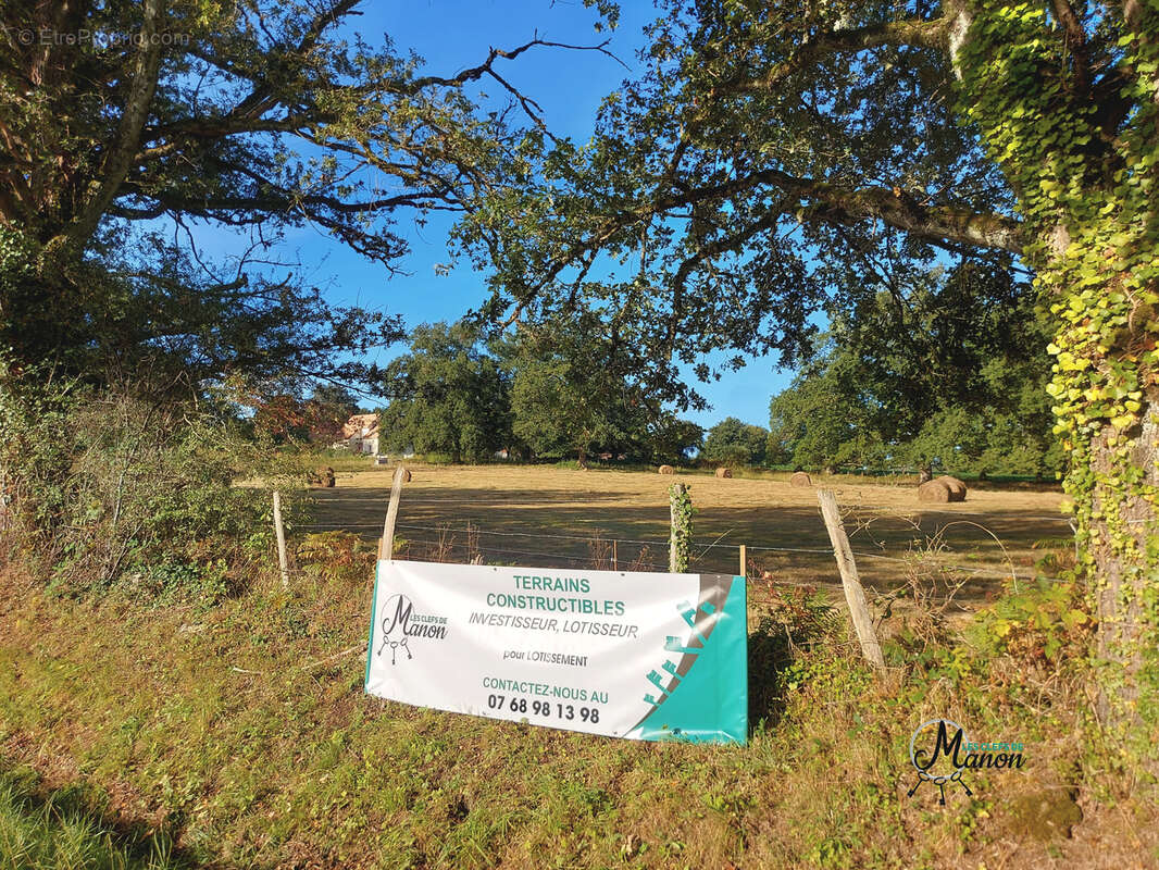 Terrain à BESSINES-SUR-GARTEMPE