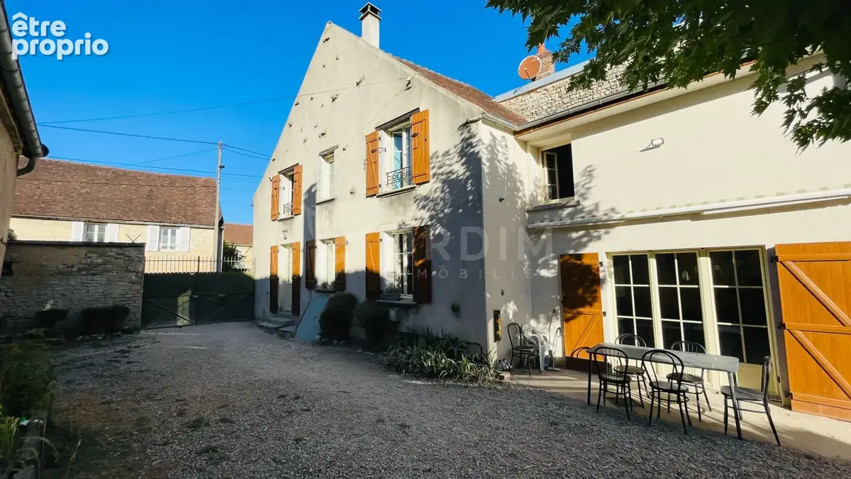 Photo Maison à Maligny au prix de 179 000€