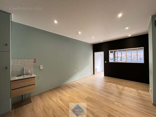 Local commercial hyper-centre no1 - photo 2