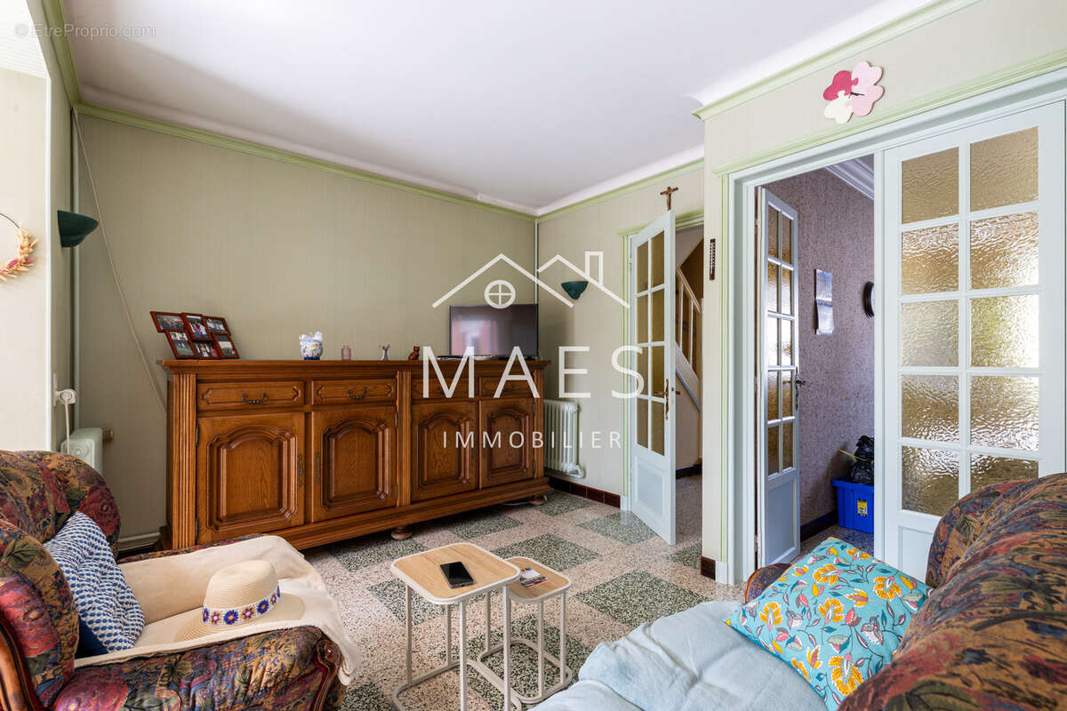 Maison à WAMBRECHIES