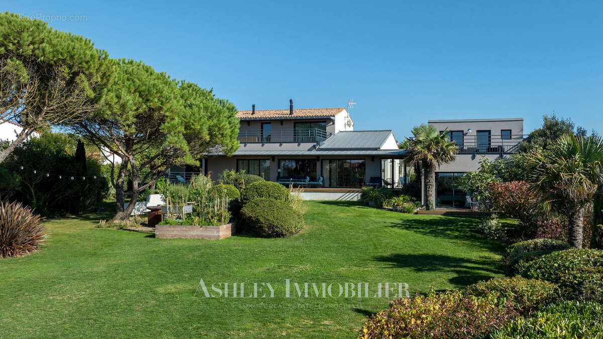 Maison à LA ROCHELLE