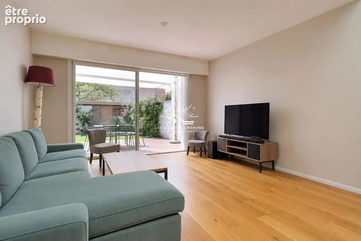 Maison 110 m² à Croix  - photo 3
