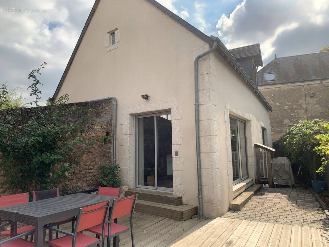 Maison à SAINT-PIERRE-DES-CORPS