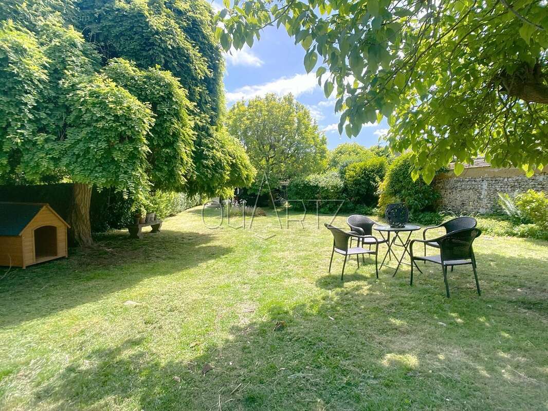 Maison à CHAUMONT-EN-VEXIN