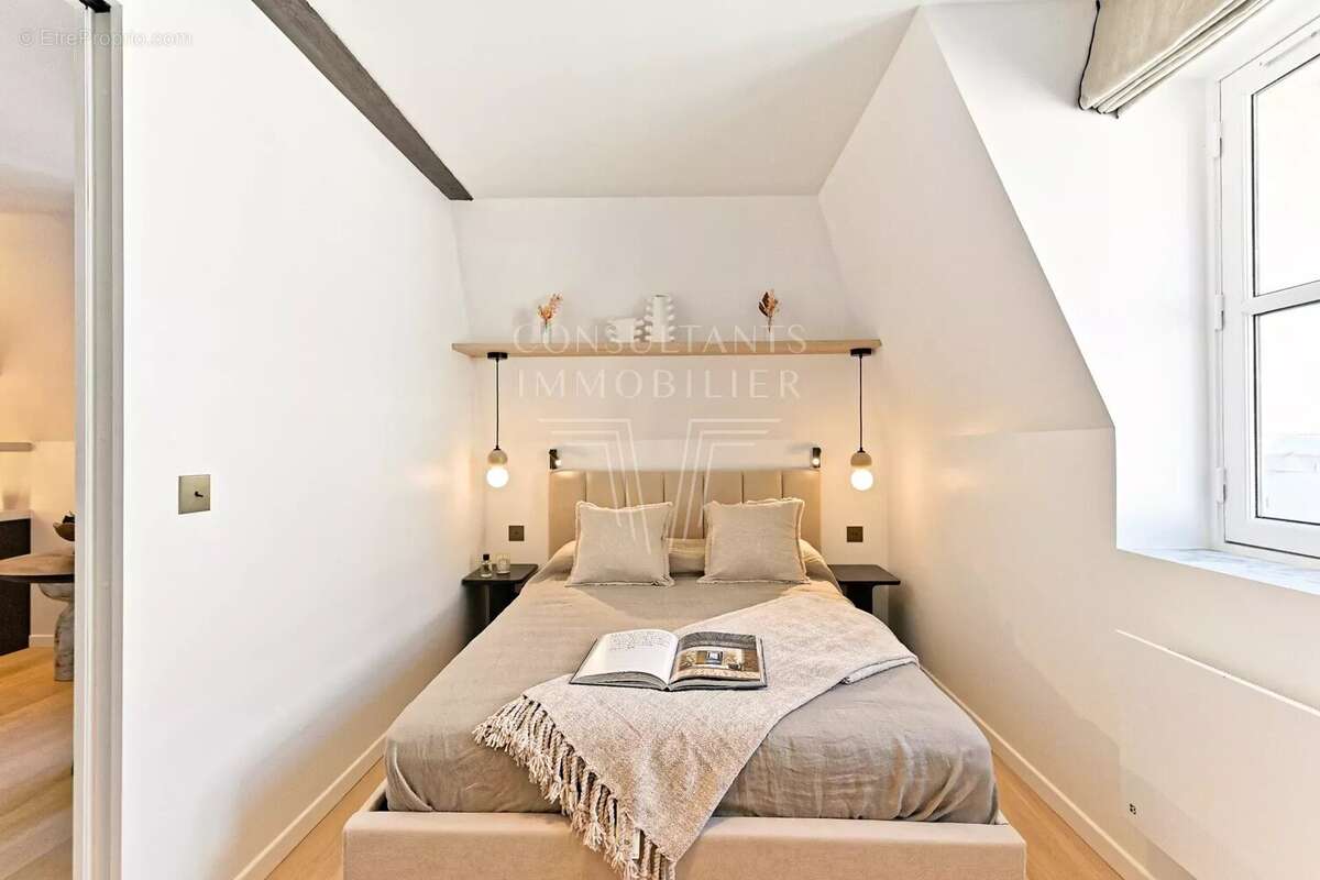 Appartement à PARIS-6E