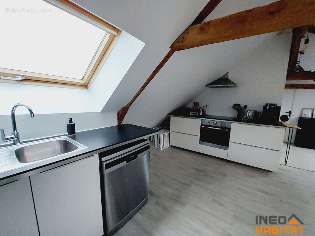 Appartement à MELESSE