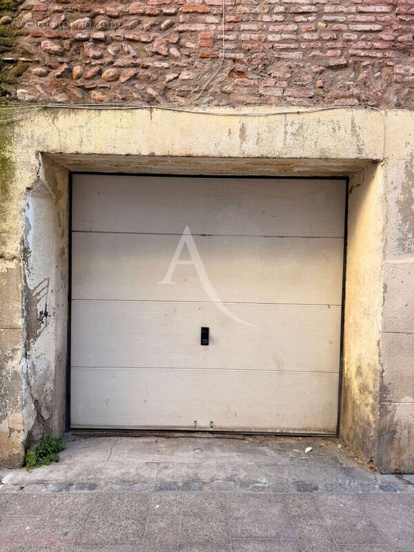 Parking à PERPIGNAN