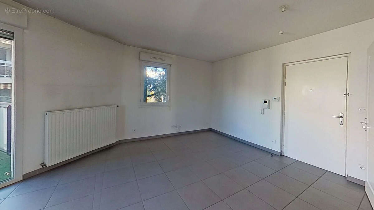 Appartement à TASSIN-LA-DEMI-LUNE