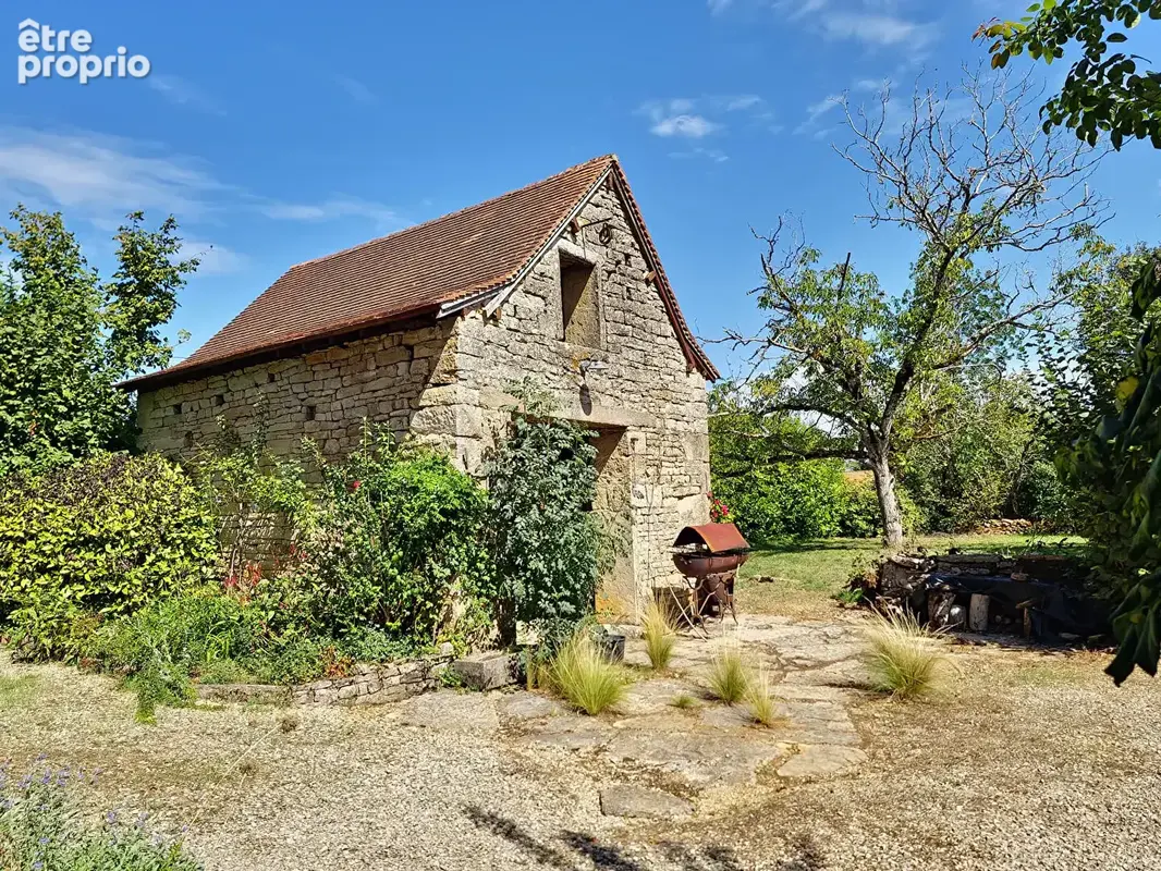Maison et dépendances proches de Caylus - photo 20