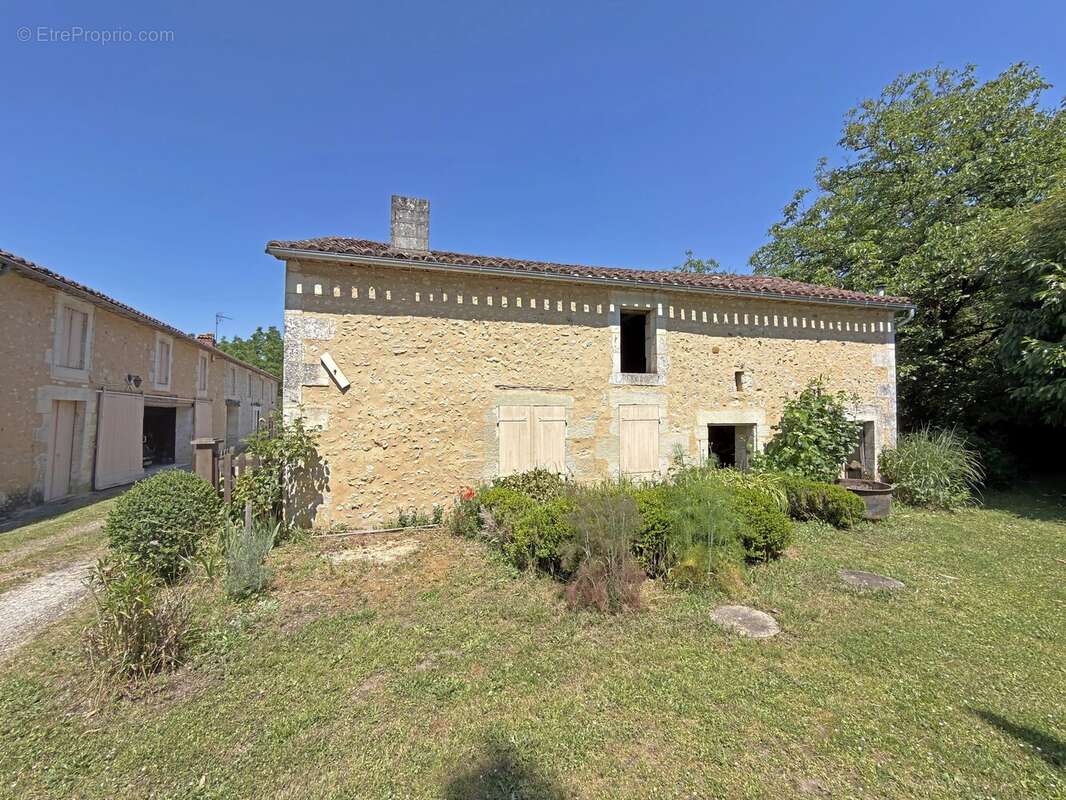 Maison à RAZAC-SUR-L'ISLE