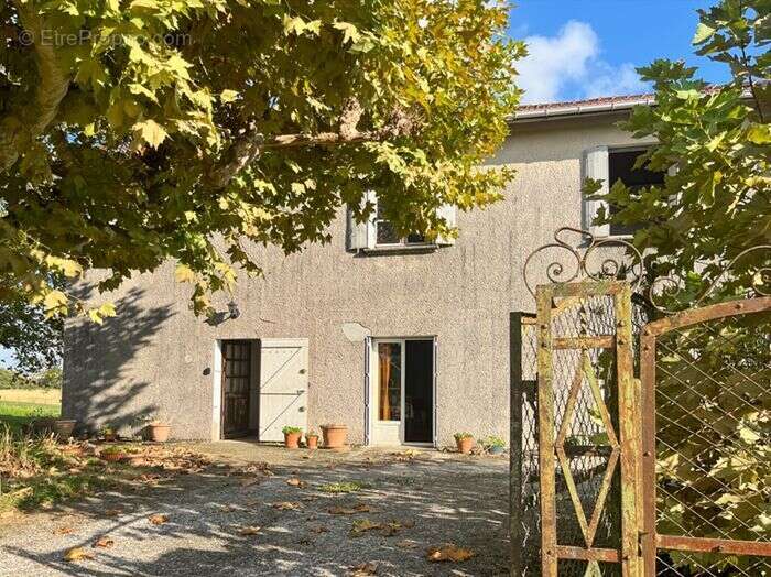 Maison à LAMOTHE-GOAS