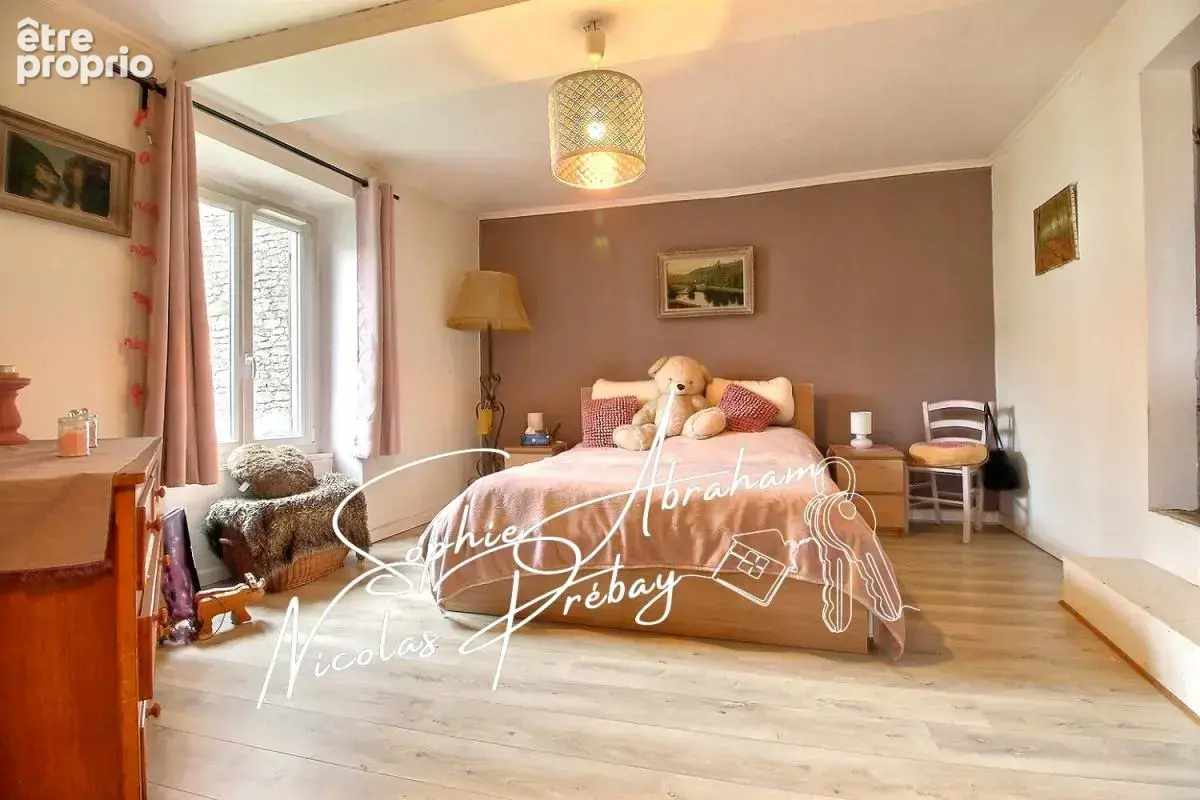 Charmante maison en pierres avec garage et cour - photo 8