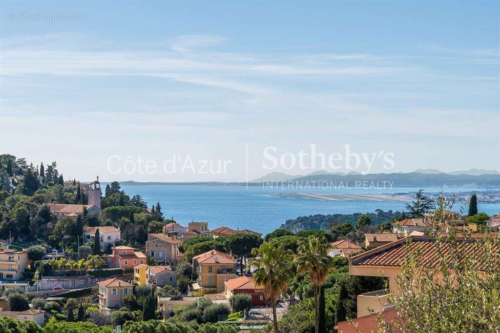 Appartement à VILLEFRANCHE-SUR-MER