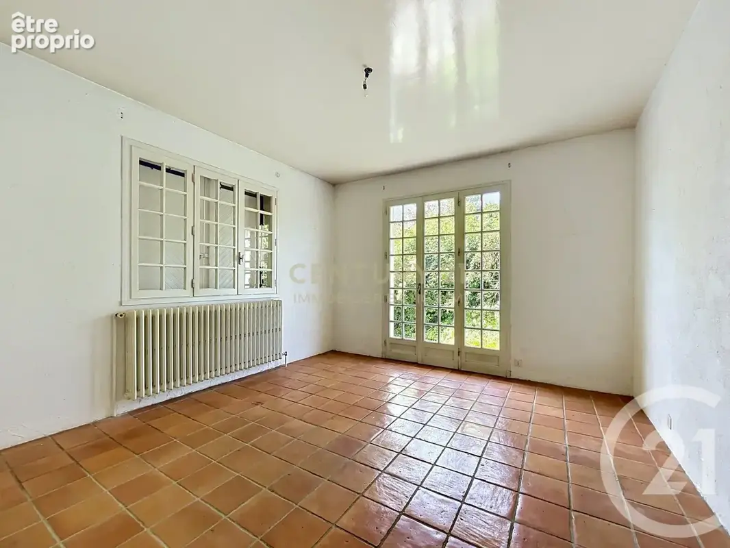 Maison 7 pièces 210 m² à vendre à Bourgoin-Jallieu (38300) - photo 9