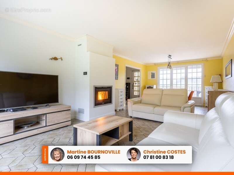 Maison à LA MONNERIE-LE-MONTEL