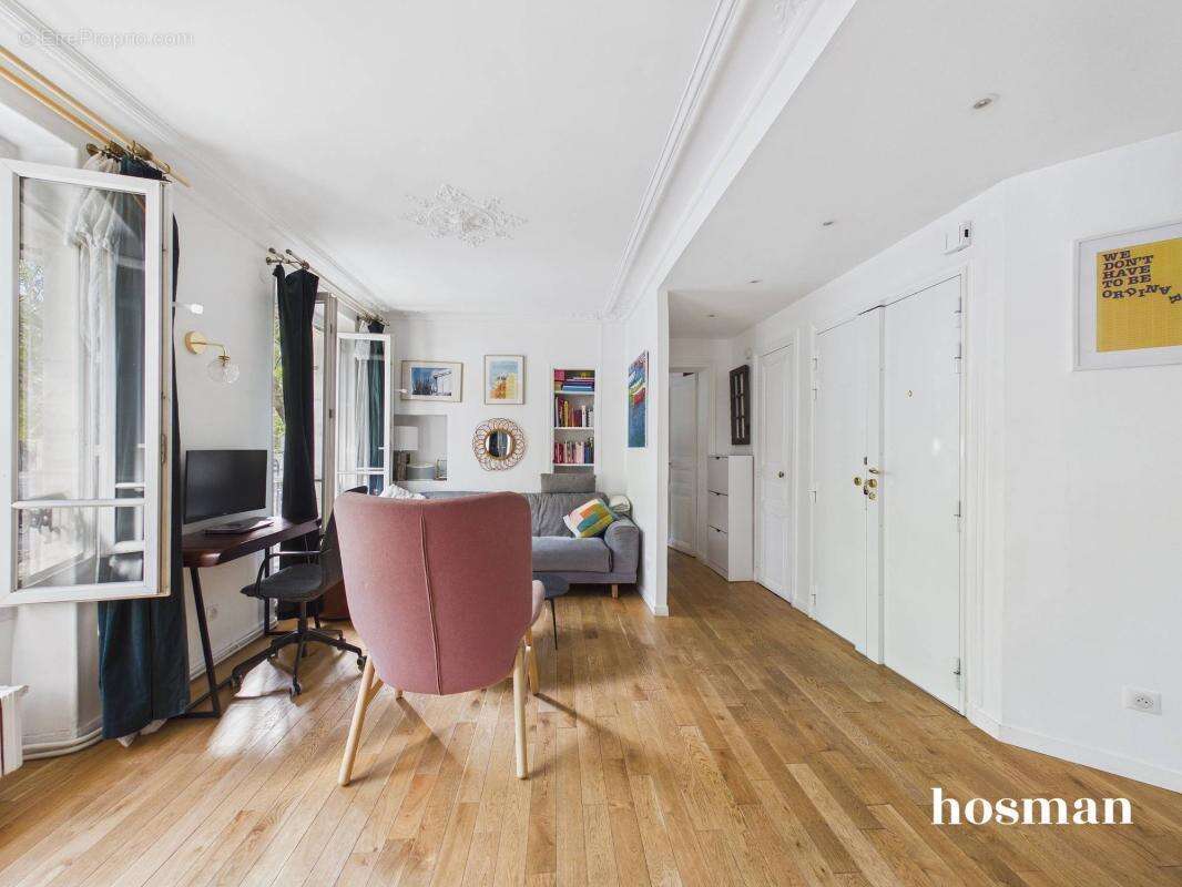 Appartement à PARIS-10E