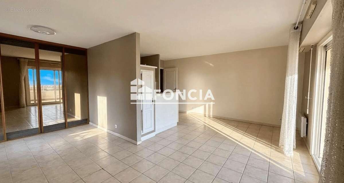 Appartement à SAINT-RAPHAEL