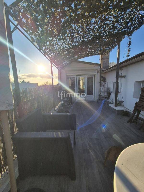 Appartement à MARSEILLE-11E