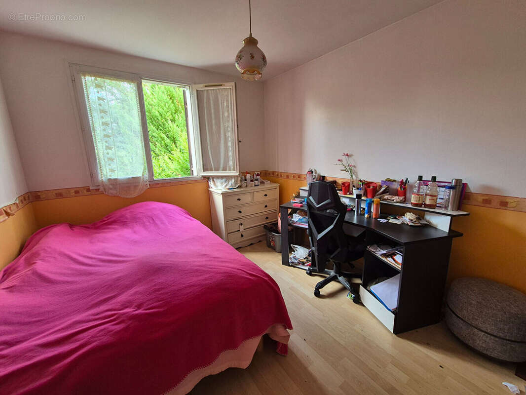 Maison à LE MEE-SUR-SEINE