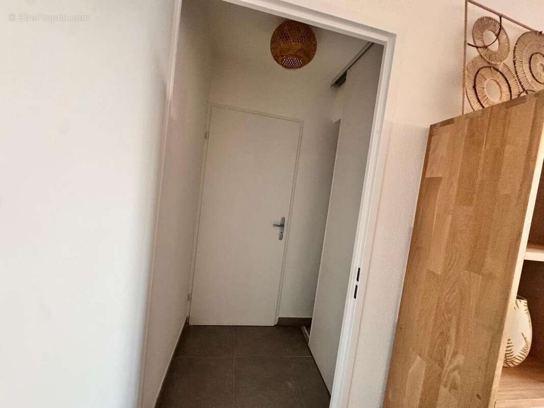   - Appartement à VILLEFRANCHE-SUR-SAONE