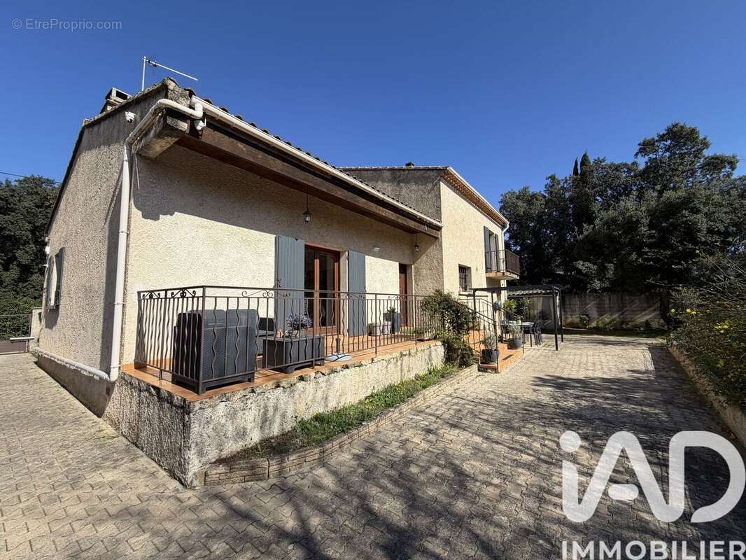 Photo 3 - Maison à SUZE-LA-ROUSSE