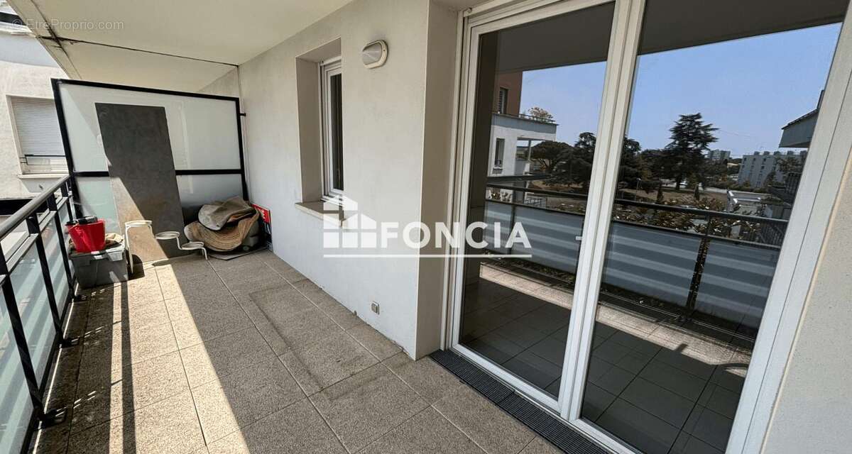 Appartement à COLOMIERS