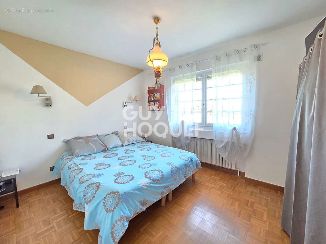 Maison à RILLIEUX-LA-PAPE