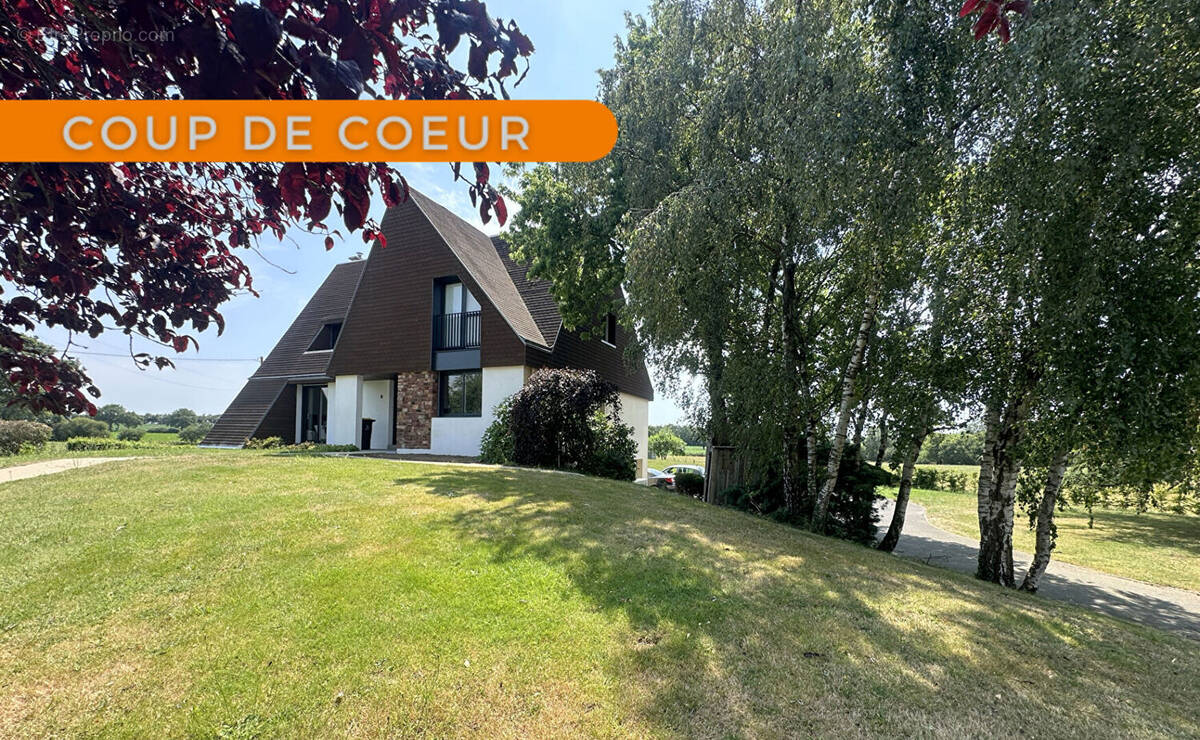 Maison à CREVIN