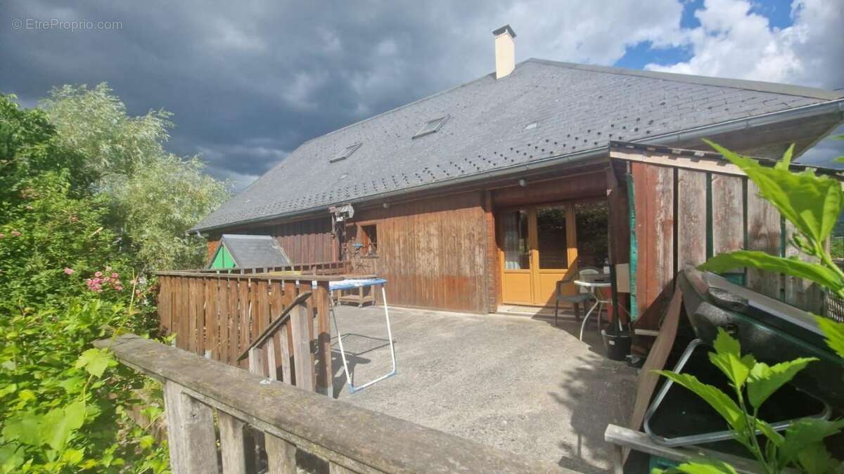 Maison à ALBENS