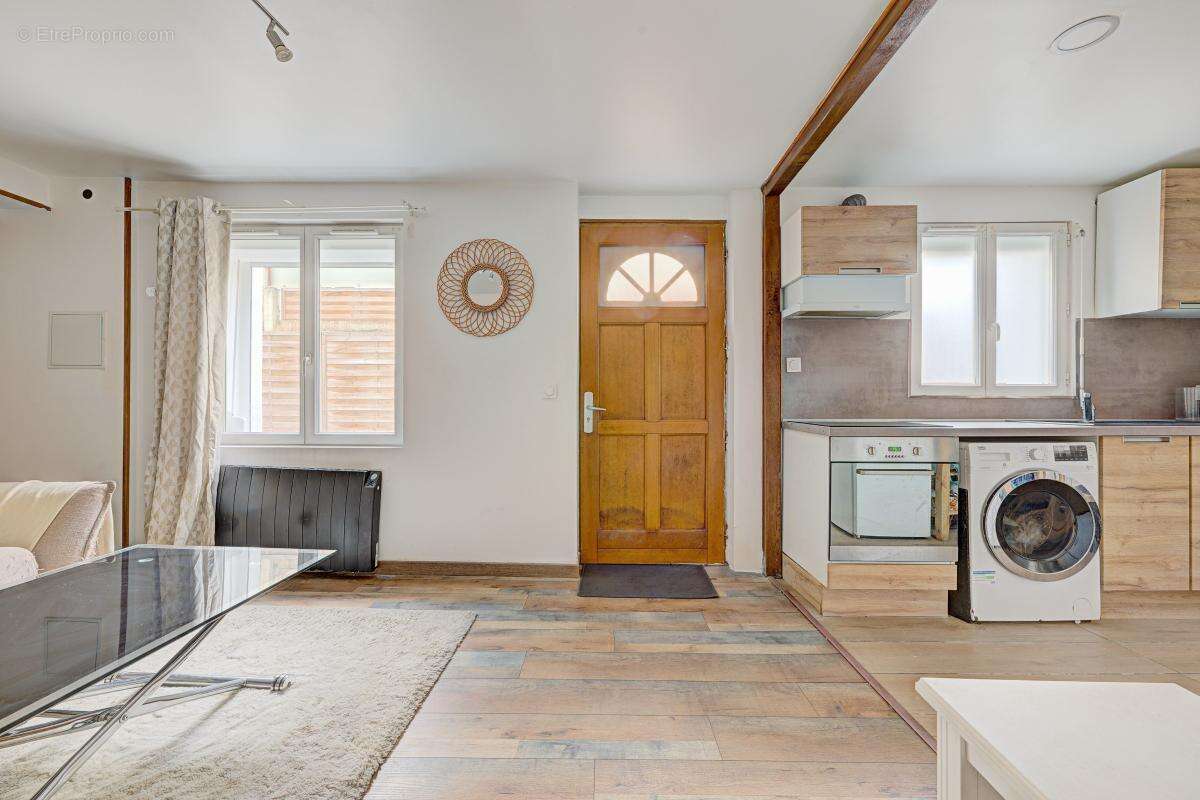 Appartement à VILLEMOMBLE