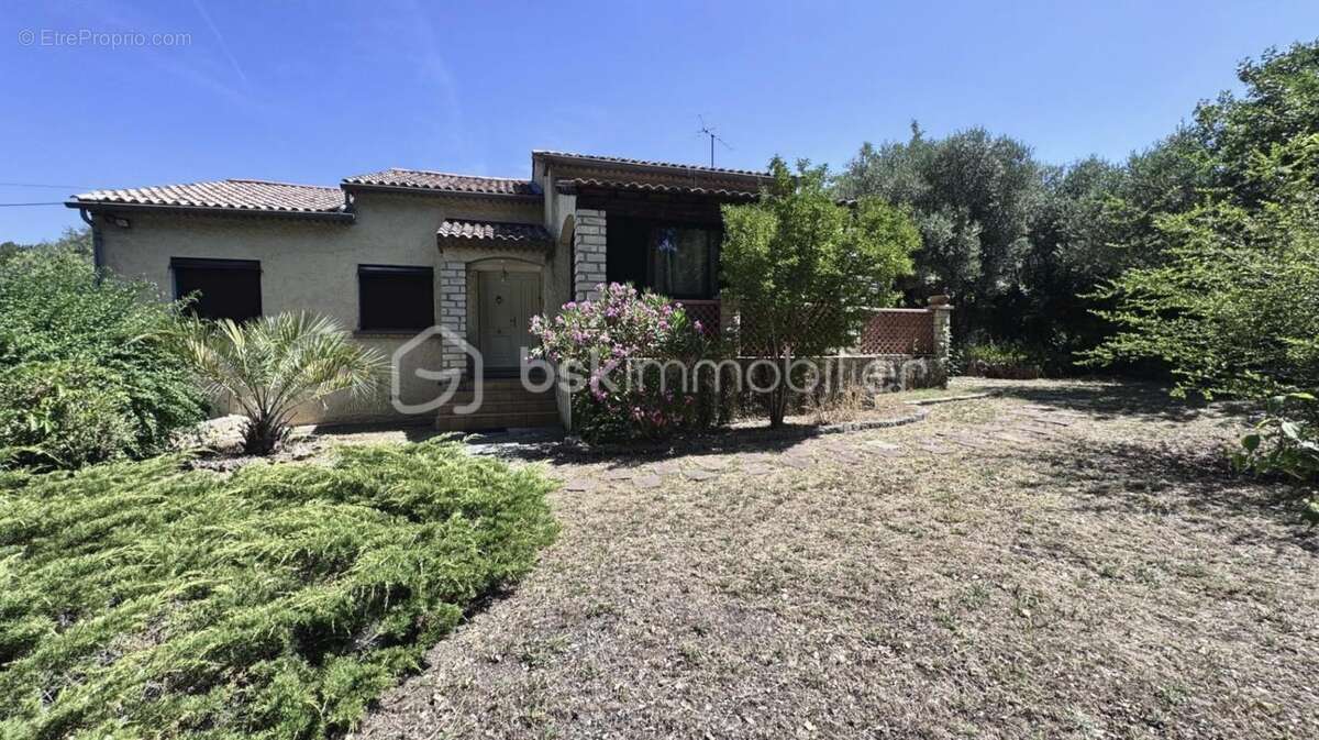Maison à CAMPS-LA-SOURCE
